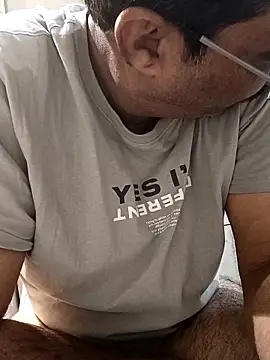 moonflower25 online show from January 2026 04:27:02 AM