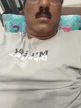 moonflower25 online show from April 2026 02:12:02 AM