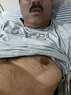 moonflower25 online show from November 2025 06:12:01 PM