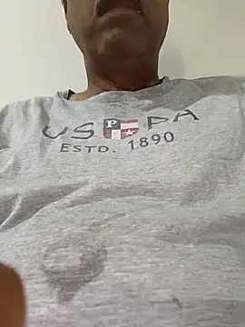 moonflower25 online show from November 2025 05:34:01 AM