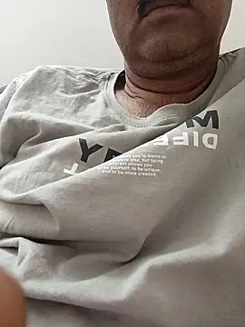 moonflower25 online show from March 2026 03:46:01 AM