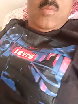 moonflower25 online show from February 2026 08:27:02 AM