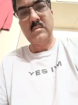 moonflower25 online show from November 2025 10:26:02 AM