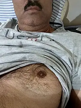 moonflower25 online show from November 2025 08:12:02 PM