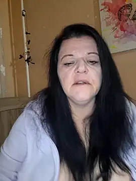 Snapshot of BlacReign chatting on November 2025 08:31:01 PM BlacReign online show from November 2025 08:31:01 PM