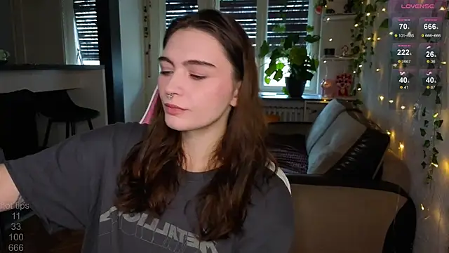 Snapshot of dorfmatratze__ chatting on November 2025 08:47:01 AM dorfmatratze online show from November 2025 08:47:01 AM