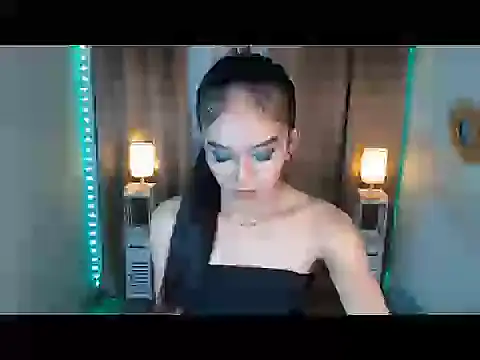 Snapshot of LauraSoHot chatting on January 2026 08:40:01 AM LauraSoHot online show from January 2026 08:40:01 AM