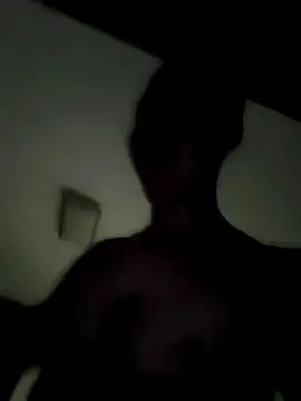 huanhuanaaaaa online show from December 2025 05:01:01 PM