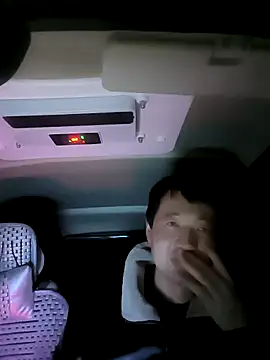 Snapshot of huanhuanaaaaa chatting on February 2026 01:07:02 PM huanhuanaaaaa online show from February 2026 01:07:02 PM