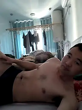huanhuanaaaaa online show from May 2026 09:04:01 AM