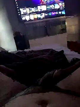 Almigthygt online show from September 2025 12:27:01 PM