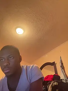 Snapshot of ThickDic28 chatting on February 2026 12:44:02 AM ThickDic28 online show from February 2026 12:44:02 AM