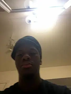 Snapshot of ThickDic28 chatting on January 2026 04:43:01 PM ThickDic28 online show from January 2026 04:43:01 PM