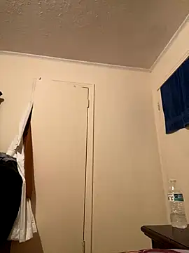 ThickDic28 online show from October 2025 11:49:01 PM