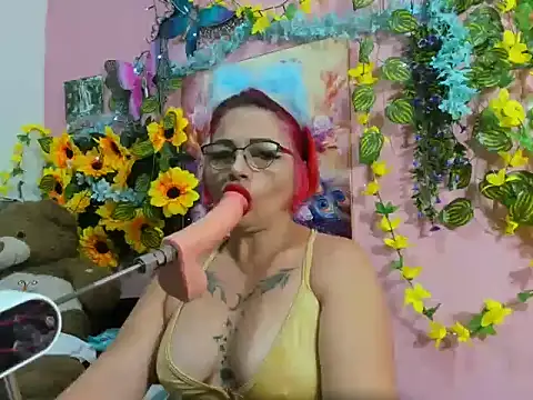 Yeny hot  online show from June 2026 04:18:01 AM