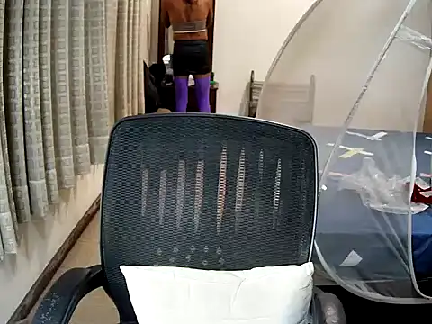 sissypamsissy online show from December 2025 12:21:02 PM