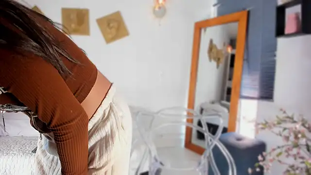 Aleexiiaa online show from February 2026 12:49:01 PM