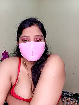 Rose-luckey online show from April 2026 06:15:02 PM