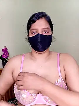 Rose-luckey online show from April 2026 04:41:02 AM