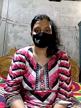 Snapshot of Rose-luckey chatting on November 2025 07:29:01 PM Rose-luckey online show from November 2025 07:29:01 PM