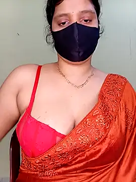 Snapshot of Rose-luckey chatting on April 2026 01:46:02 PM Rose-luckey online show from April 2026 01:46:02 PM