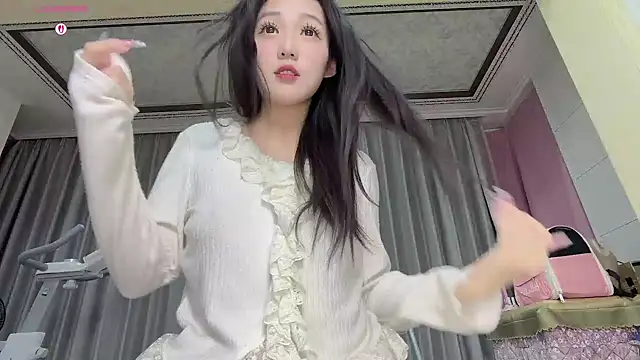 Yaya--728 online show from April 2026 12:06:02 PM