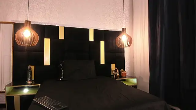 Lucio  Fox online show from March 2026 11:47:01 AM