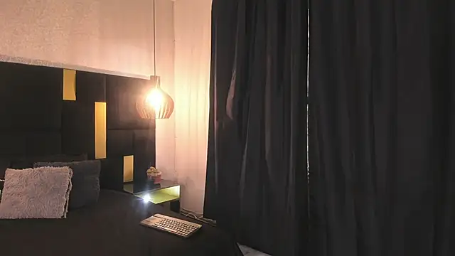 Lucio  Fox online show from January 2026 11:58:02 AM