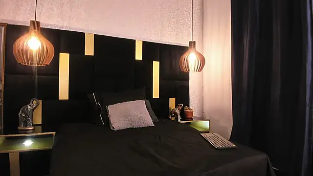 Lucio  Fox online show from April 2026 11:49:02 AM