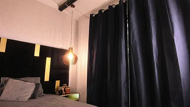 Lucio  Fox online show from February 2026 11:32:02 AM