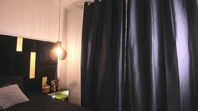 Lucio  Fox online show from February 2026 11:50:01 AM