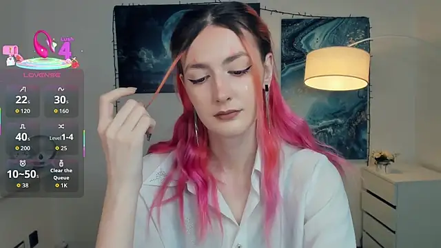 Snapshot of EasterBlink chatting on October 2025 11:07:01 AM EasterBlink online show from October 2025 11:07:01 AM