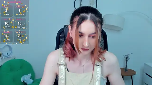 EasterBlink online show from December 2025 10:30:02 AM