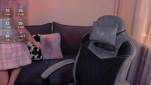 CarolineGuthrie online show from March 2026 03:01:02 PM