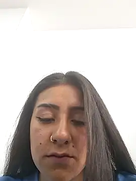 CAROLINE  07 online show from January 2026 01:59:01 PM