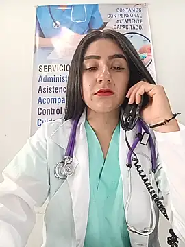 CAROLINE  07 online show from May 2026 01:42:01 PM