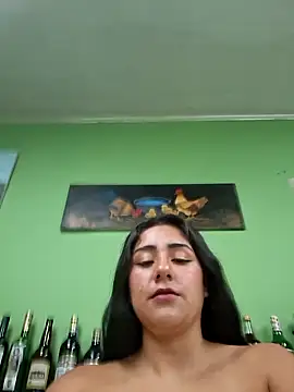 Snapshot of CAROLINE__07 chatting on November 2025 04:45:02 PM CAROLINE 07 online show from November 2025 04:45:02 PM