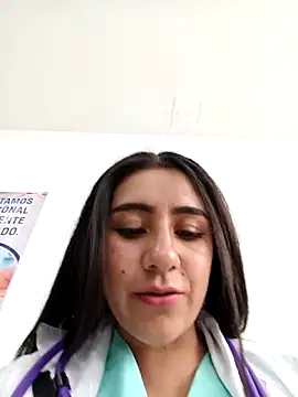 CAROLINE  07 online show from May 2026 05:50:02 PM