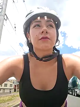 Snapshot of CAROLINE__07 chatting on September 2025 04:35:02 PM CAROLINE 07 online show from September 2025 04:35:02 PM