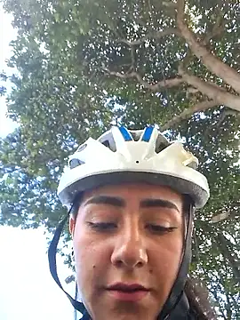 Snapshot of CAROLINE__07 chatting on March 2026 01:01:04 PM CAROLINE 07 online show from March 2026 01:01:04 PM