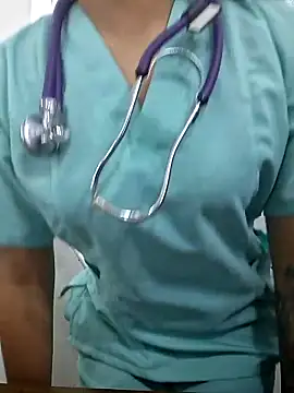 CAROLINE  07 online show from February 2026 03:22:01 PM