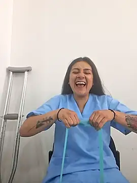 CAROLINE  07 online show from January 2026 12:10:02 PM