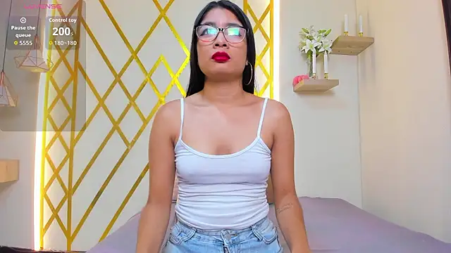 MelanyWayne  online show from February 2026 05:58:01 PM