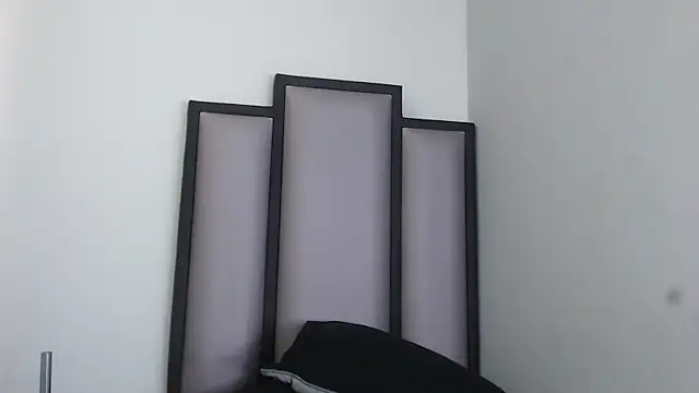  Leohot  online show from November 2025 03:57:02 PM