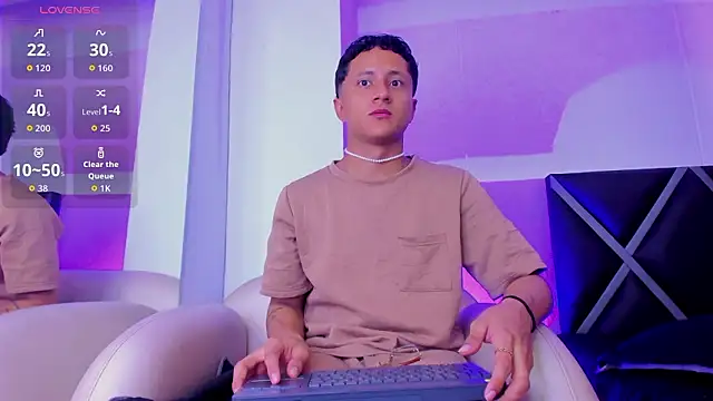  Leohot  online show from February 2026 03:06:02 AM