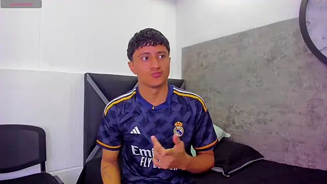  Leohot  online show from April 2026 03:41:01 AM