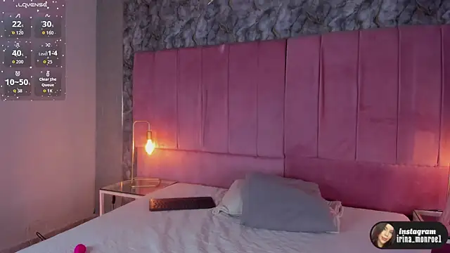 Snapshot of IrinaMonroee chatting on January 2026 11:30:02 PM IrinaMonroee online show from January 2026 11:30:02 PM