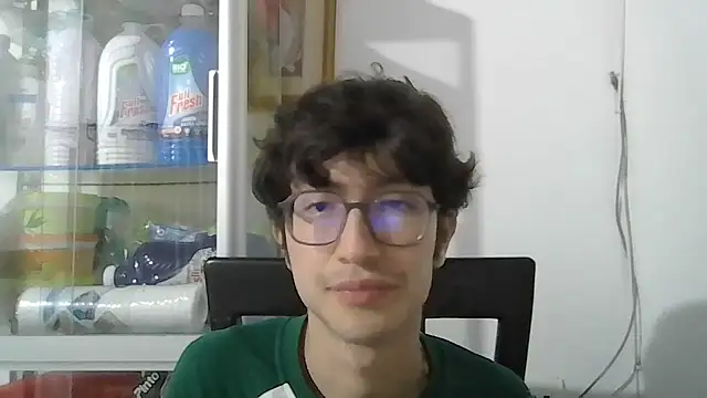 Snapshot of Kevintdx chatting on October 2025 02:09:01 AM Kevintdx online show from October 2025 02:09:01 AM