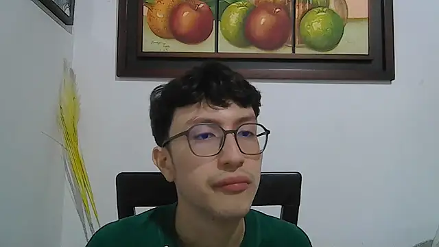 Snapshot of Kevintdx chatting on October 2025 03:05:02 AM Kevintdx online show from October 2025 03:05:02 AM