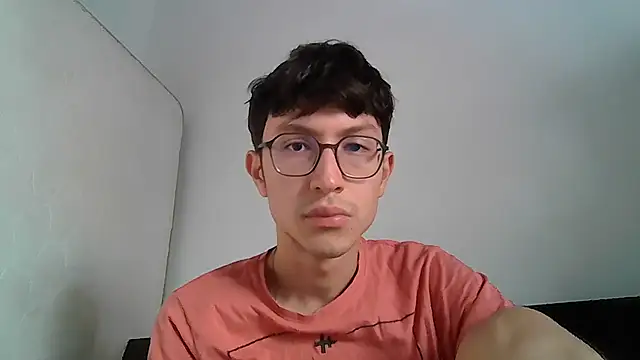 Snapshot of Kevintdx chatting on November 2025 09:08:01 PM Kevintdx online show from November 2025 09:08:01 PM